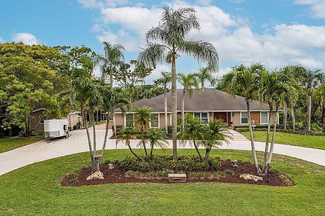 Photo of 14409 67th Trl N, Palm Beach Gardens, FL