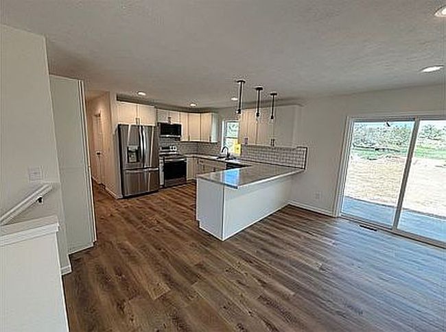 Photo of 137 N Willow, Wauneta, NE