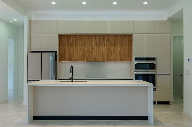 Additional photo 1 of property located at 1729 Nw 9th Ter