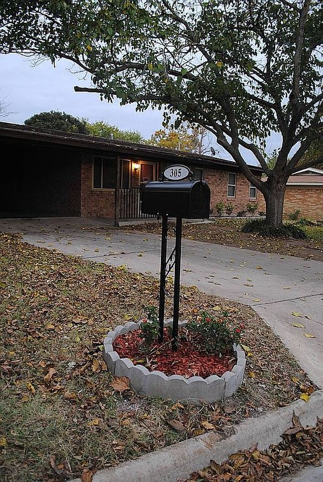 Additional photo 1 of property located at 305 Highland Dr