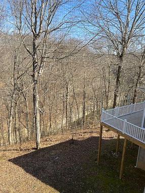 Image of 522 Lakeview Dr