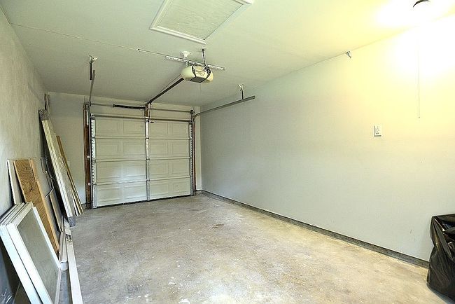 Photo of 30 Westbriar Dr, Hampton, VA