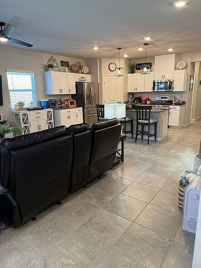 Preview of property located at 7606 W Diablo Dr