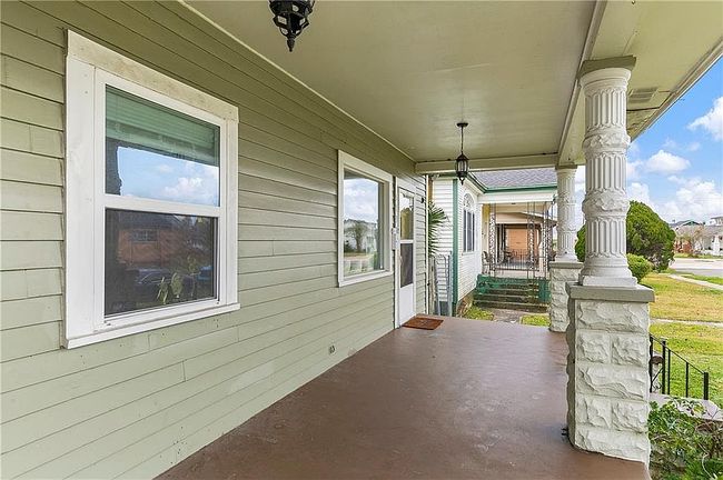 Additional photo 3 of property located at 513 Park Blvd