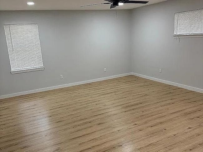 Photo of 3501 Ridgedale Dr, Garland, TX