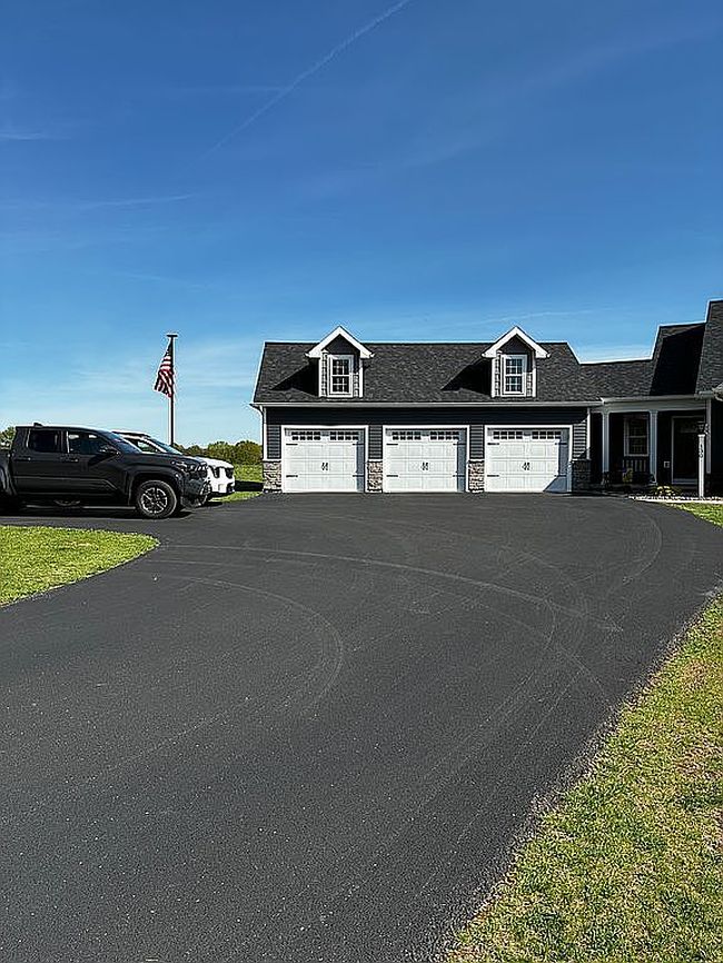 Additional photo 4 of property located at 130 Oak Rd