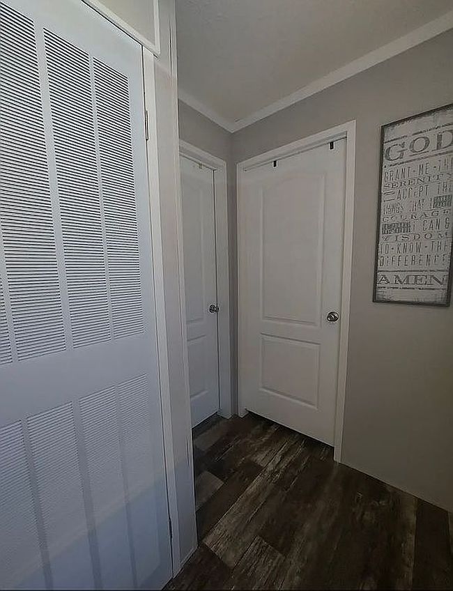 Image of 4023 Hillsboro Dr