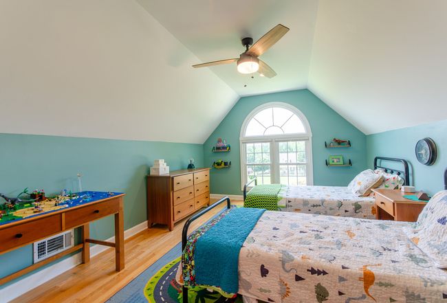 Photo of 258 Stonebrook Trl