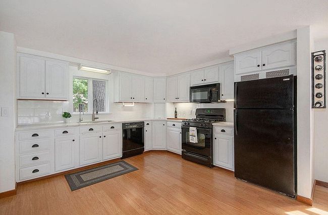 Image of 5413 S Front St