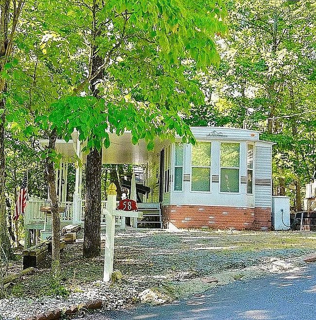Image of 610 Dogwood Cir