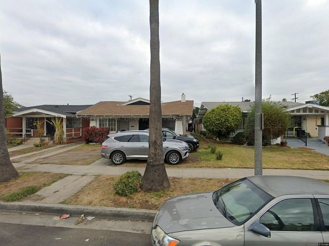 Image of 1041 W 55th St