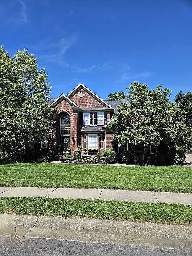 Photo of 110 Pebblestone Way, Elizabethtown, KY