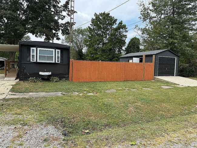 Photo of 311 N Maple St
