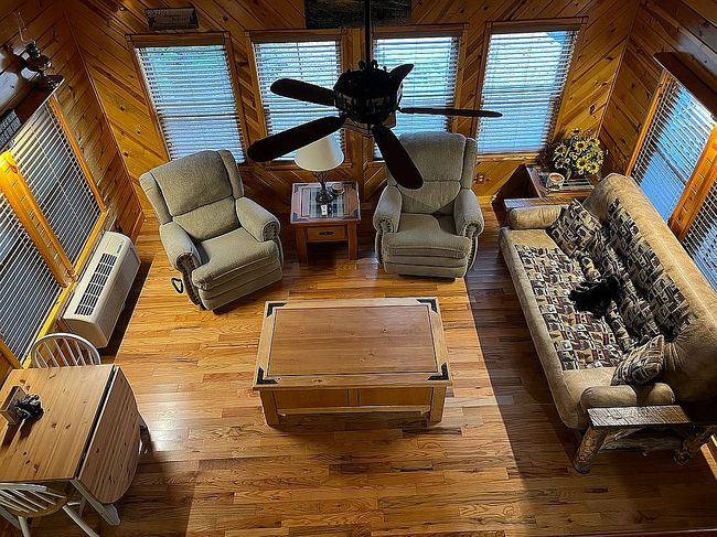 Photo of 50 Hill Crest Ct, Cleveland, GA