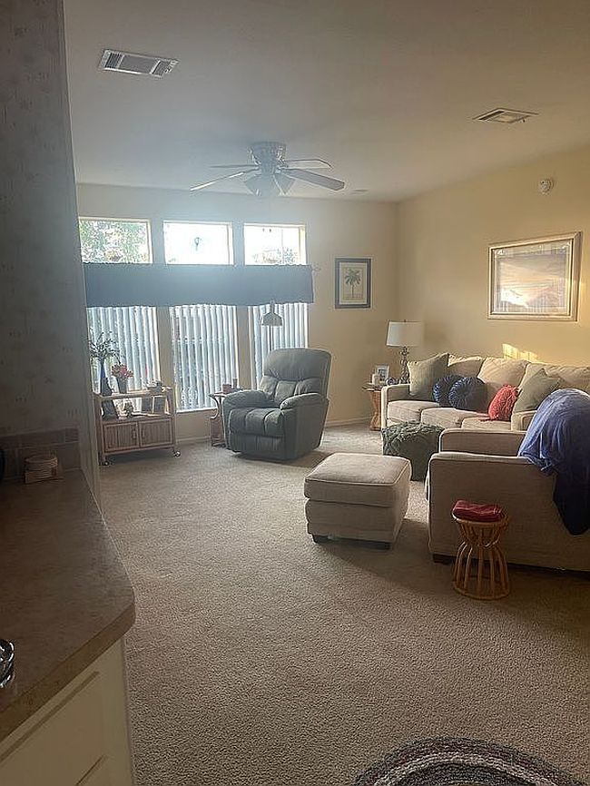 Image of 718 Sunrise Blvd
