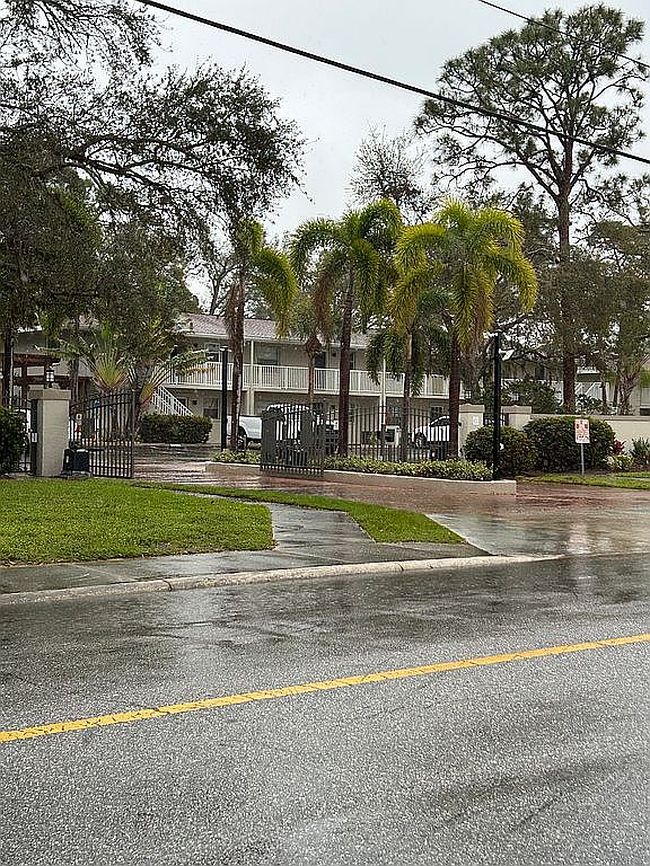 Image of 912 La Costa Cir Unit 6