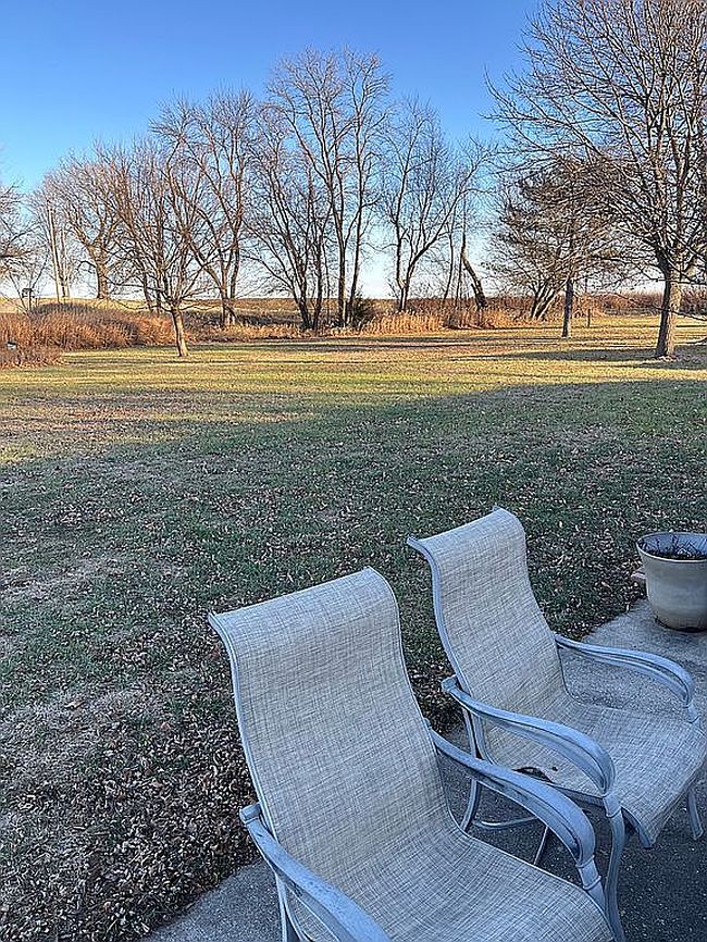 Image of 408 Rushview Dr
