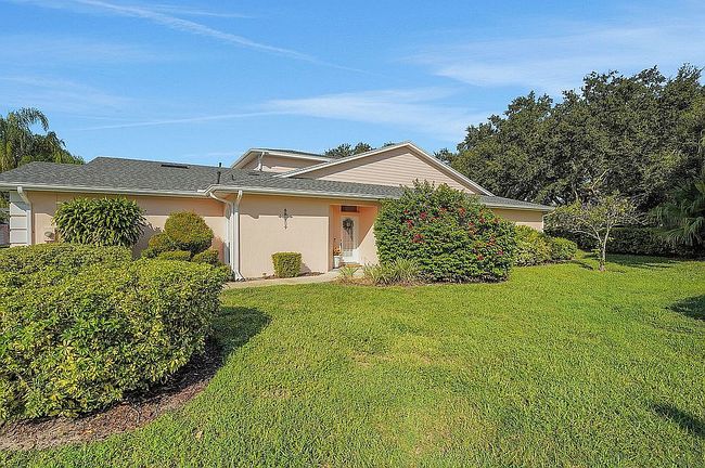 Additional photo 3 of property located at 72 Enclave Dr