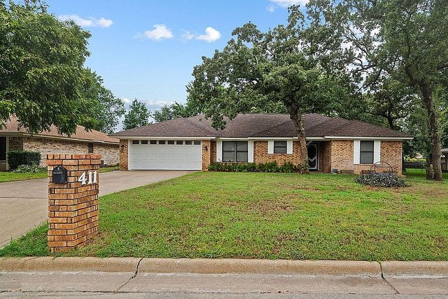 Photo of 411 Bluebonnet St, Stephenville, TX