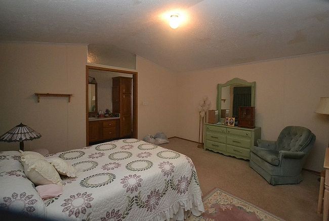 Photo of 13 Eddie Dr, Smithton, IL