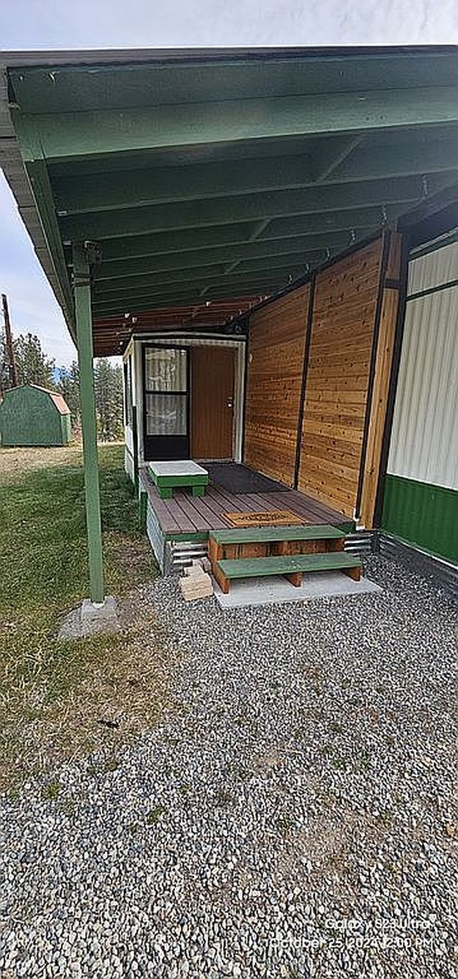 Photo of 351 E 10th St, Republic, WA