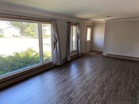 Additional photo 1 of property located at 340 Ash Ave W