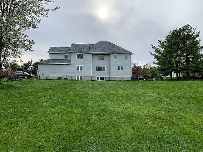Photo of 1422 Orange Tpke, Monroe, NY