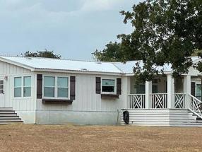 Additional photo 1 of property located at 557 Riddle Rd #A