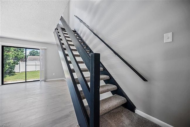 Photo of 121 Eberly Ter, Hampton, VA