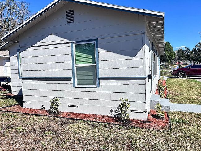 Photo of 1144 46th St S, Saint Petersburg, FL