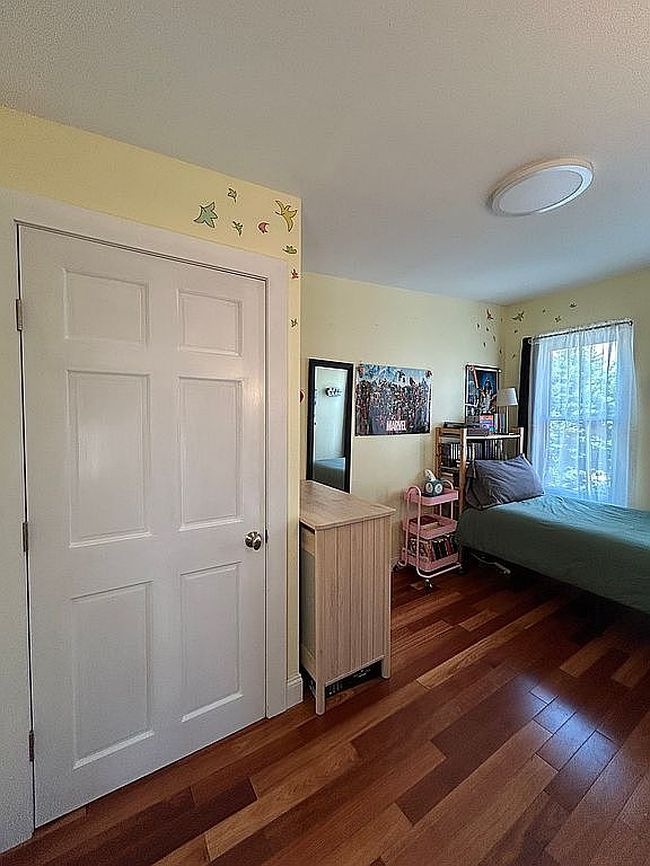 Image of 342 13th St