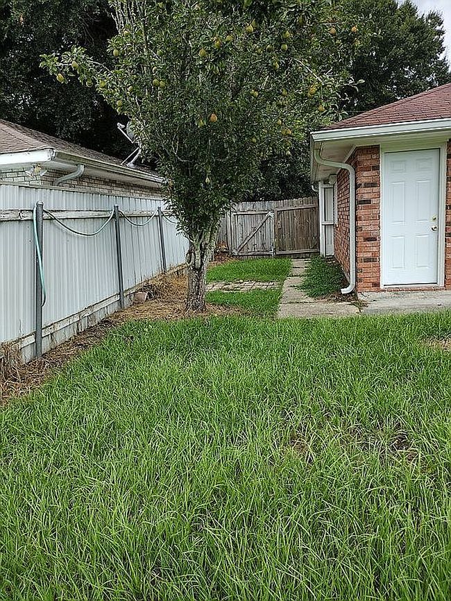 Photo of 2017 Creedmore Dr, Saint Bernard, LA