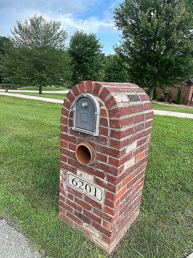 Photo of 6201 Cherry Grove Ct, Georgetown, IN