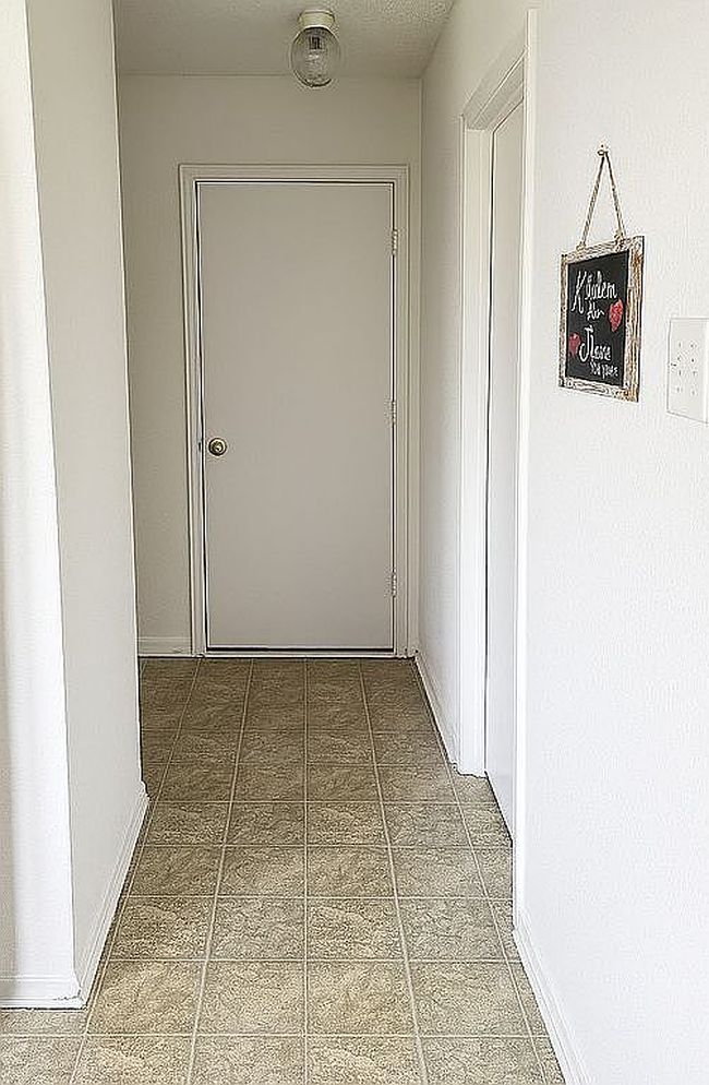Photo of 7928 States Bend Dr, Indianapolis, IN