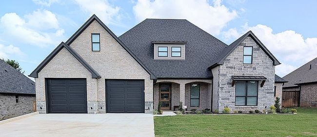 Image of 136 Heritage