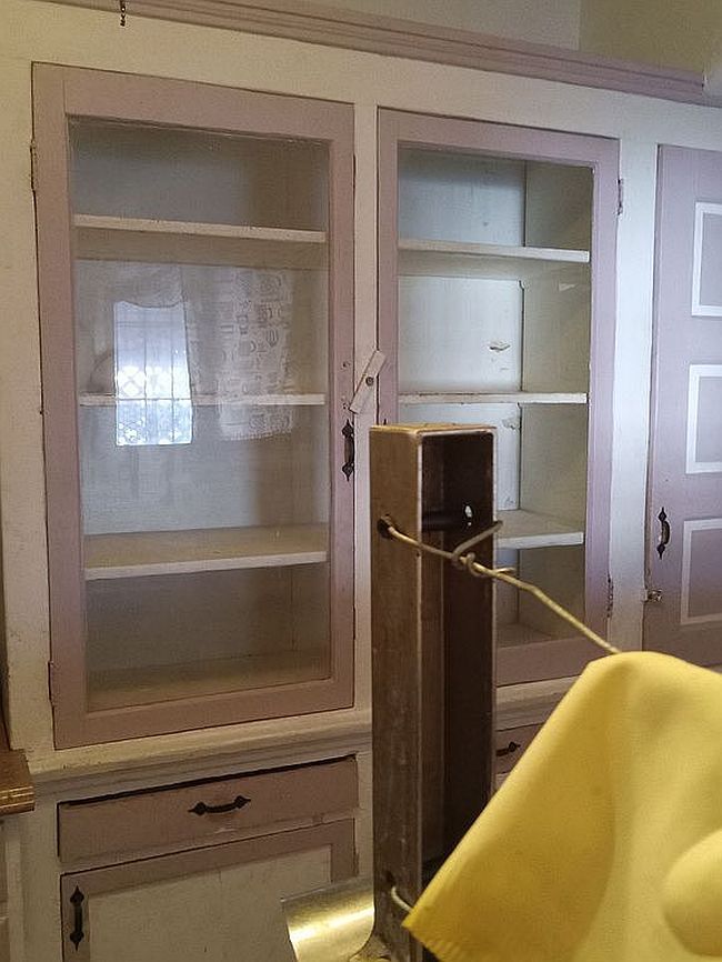 Photo of 83040 Magnolia Ave, Trona, CA