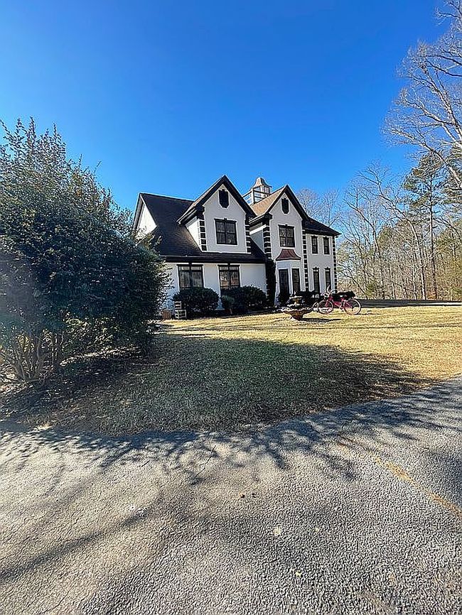 Image of 1761 Valley View Rd