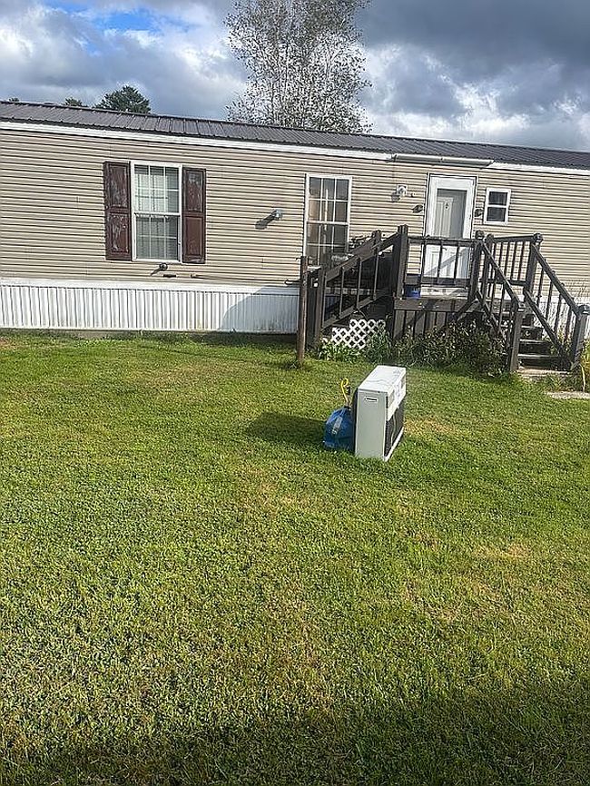 Photo of 186 Katy Win Rd, Johnson, VT