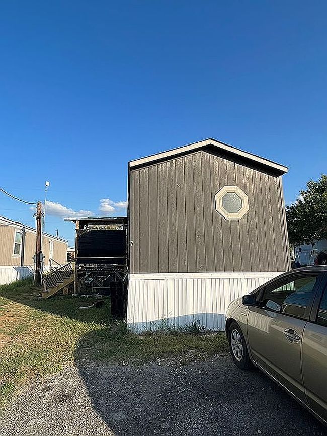 Image of 1809 Standish St Lot 7