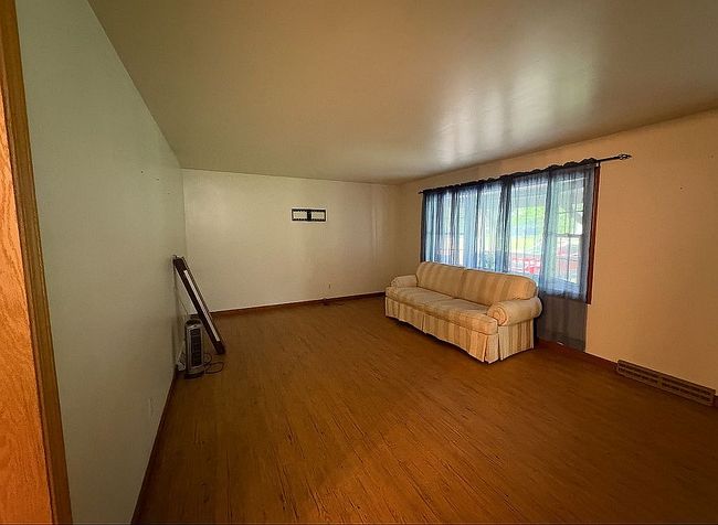 Image of 662 Beech Ave