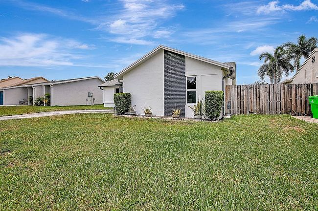 Photo of 11831 Nw 38th Pl