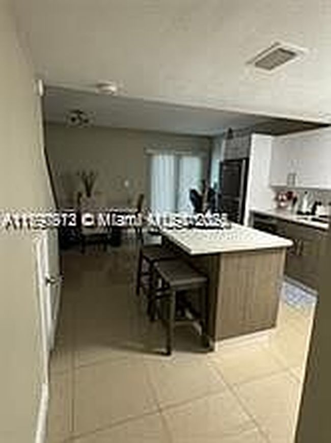 Additional photo 1 of property located at 8389 Nw 8th St Apt 7