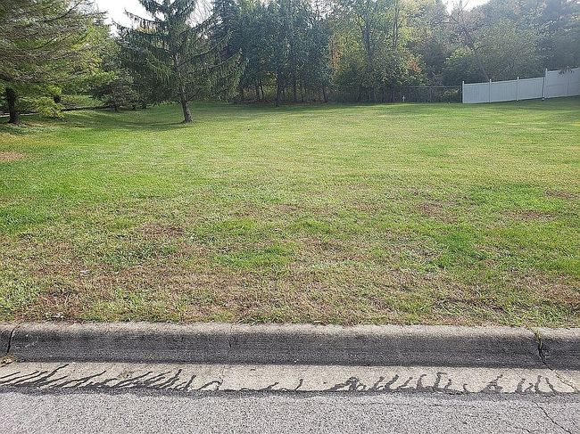 Photo of 113 Lexington Dr, Saint Clairsville, OH