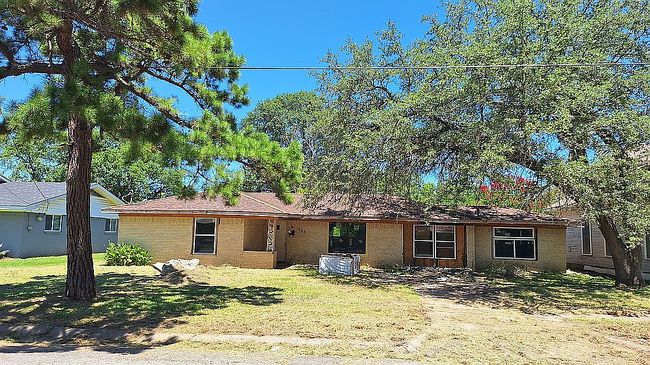 Photo of 530 W Waco Ave, Cooper, TX