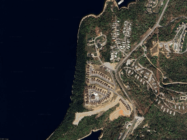 63 Settlers Cv, Kimberling City, MO