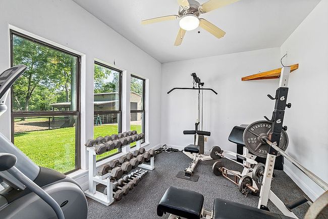 Image of 6023 Carolyn Ln
