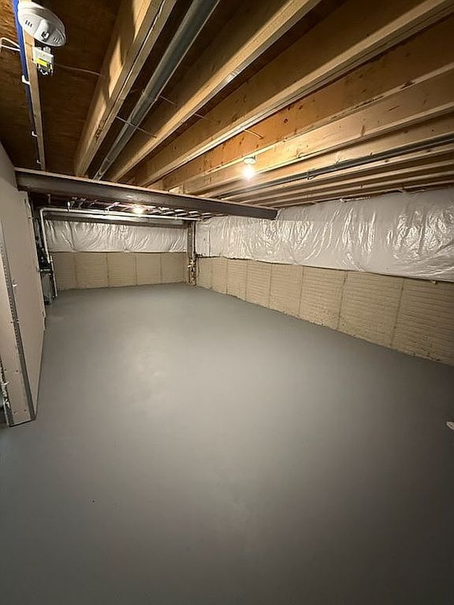 Image of 1306 Hidden Lake Blvd