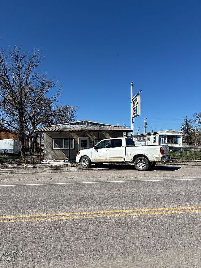 Image of 56695 Main Street