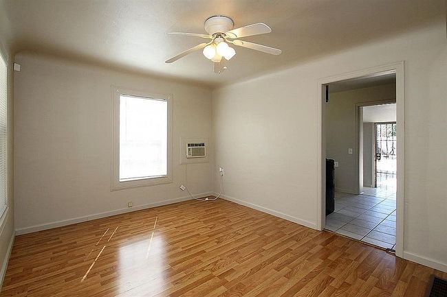 Preview of property located at 1232 E Andrews Ave