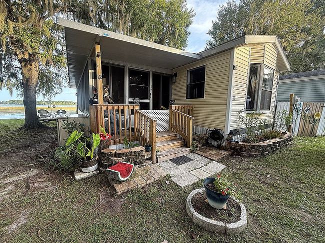 Photo of 10050 Highway 40 E Lot 12, Inglis, FL